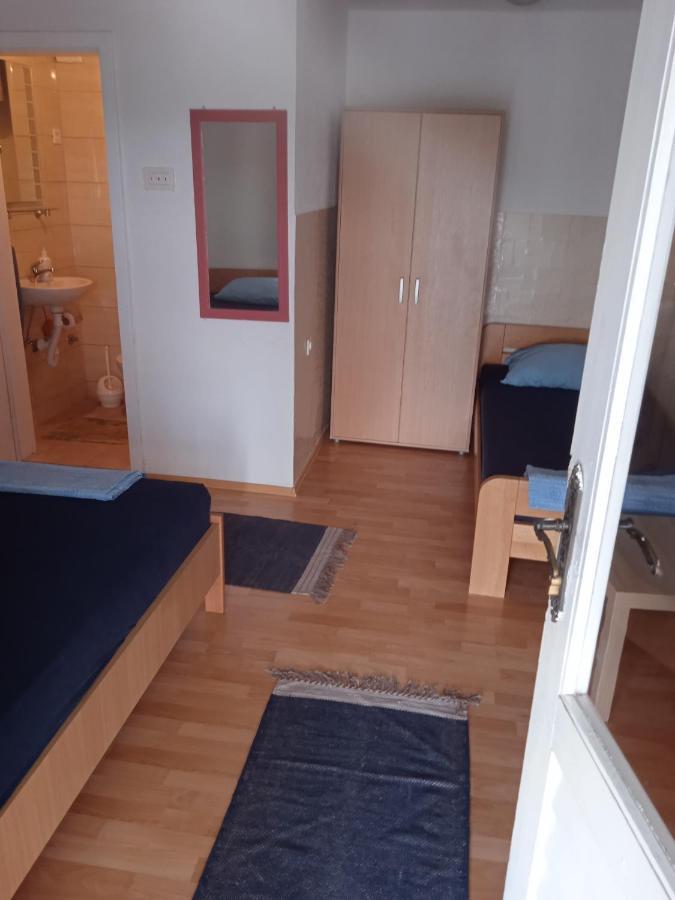 Apartment And Rooms Barbaric Neum Extérieur photo