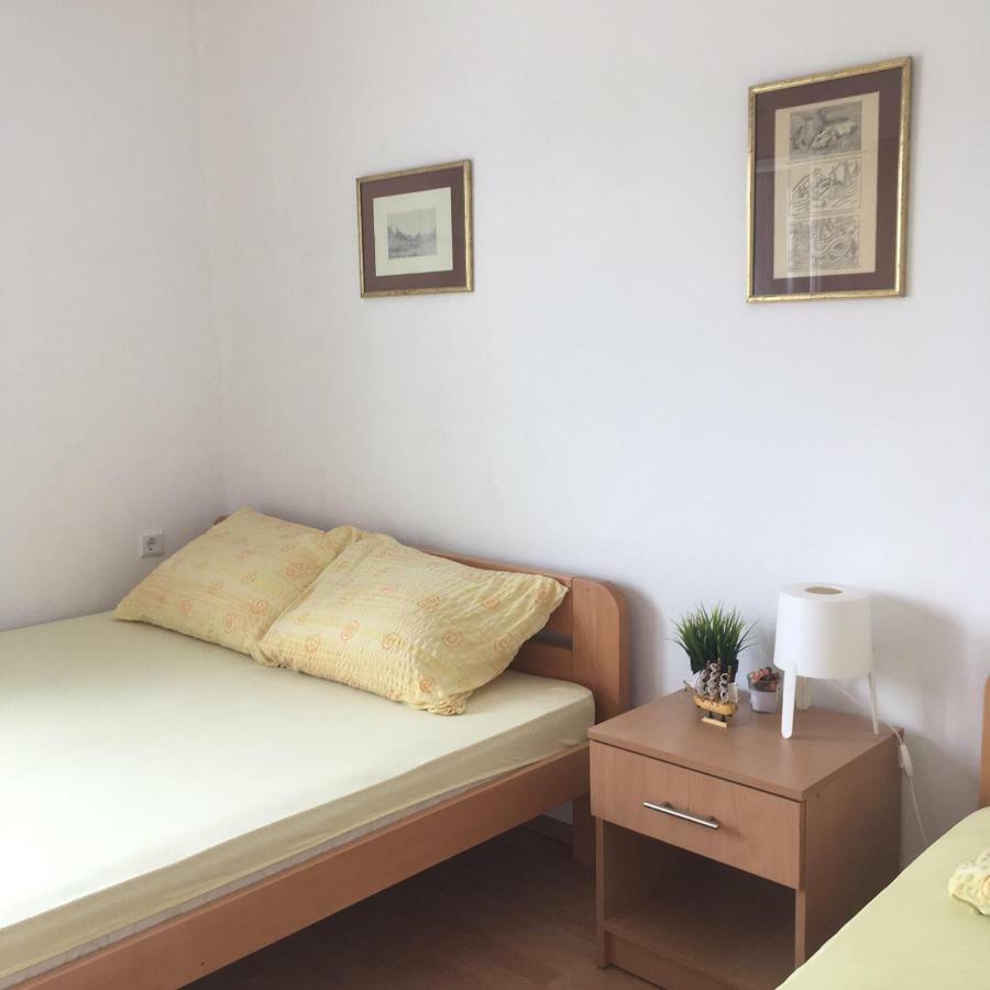 Apartment And Rooms Barbaric Neum Extérieur photo